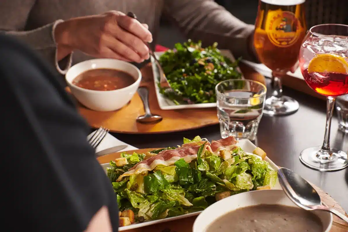 Midi Presto PACINI salade et soupe Menu Midi Presto PACINI avec soupe et salade